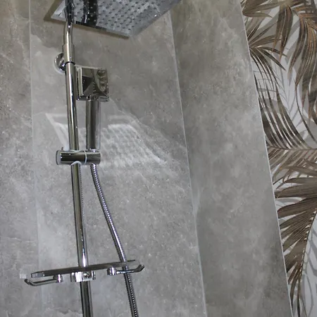 Primo Piano 3* Modena